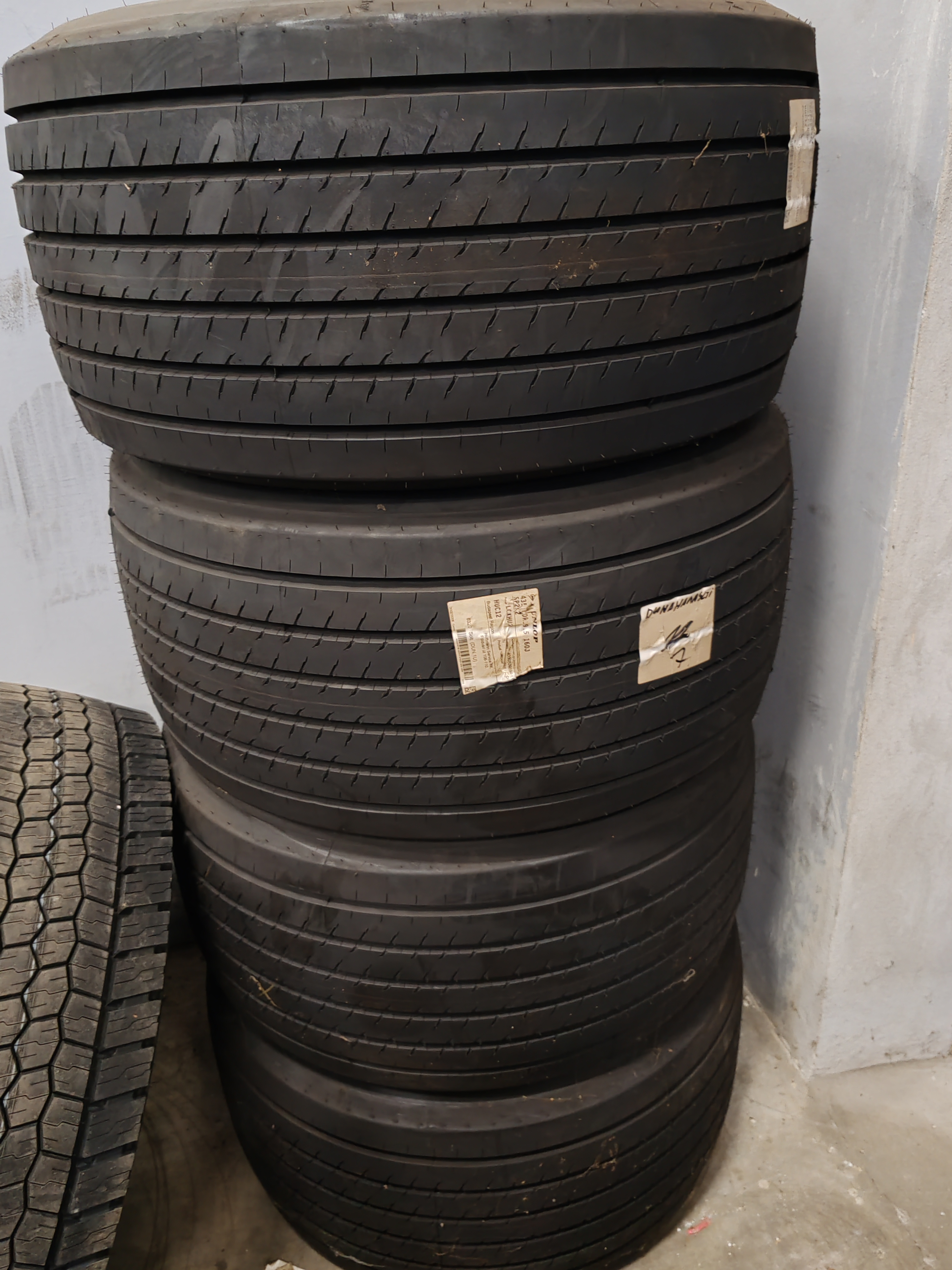 435/50 R19,5 Dunlop SP252 160J